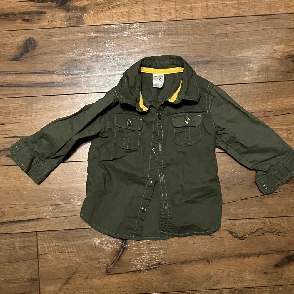 Carter’s 12 months  Green Button-Up Shirt, Two front pocket